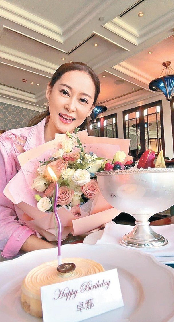 杨怡确定回tvb拍剧与姐姐杨卓娜首合作老公罗仲谦负责照顾子女