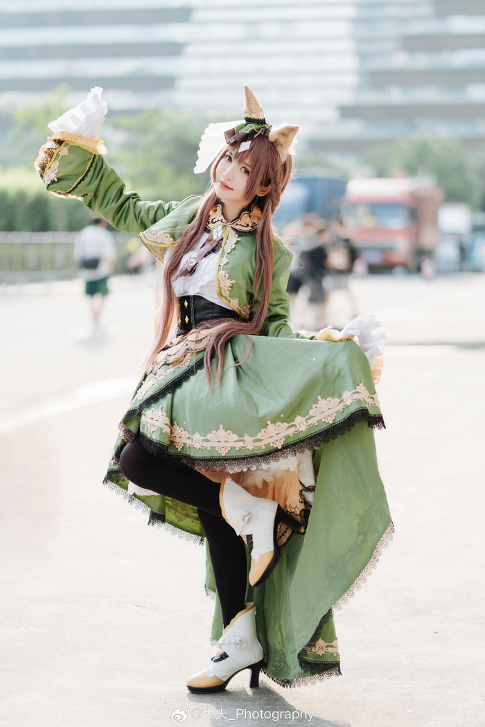 里见光钻:@鳗鱼霏儿