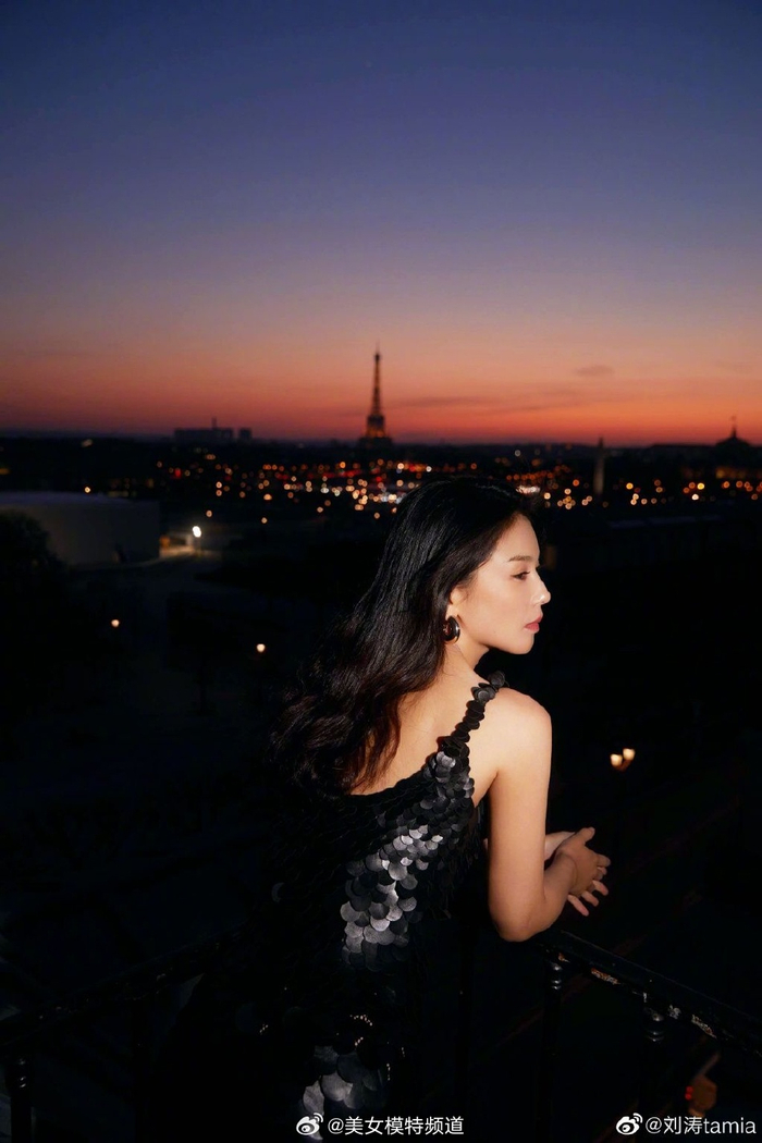 刘涛最新氛围感大片小西装搭配亮片裙御姐范十足