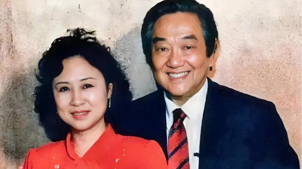 琼瑶去世前改自传，否认介入平鑫涛婚姻，曾劝他别离婚，单身多年
