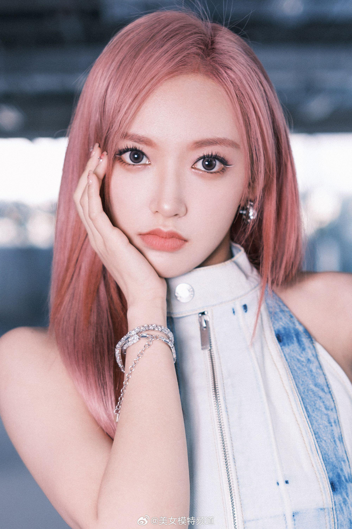 程潇少女风穿搭