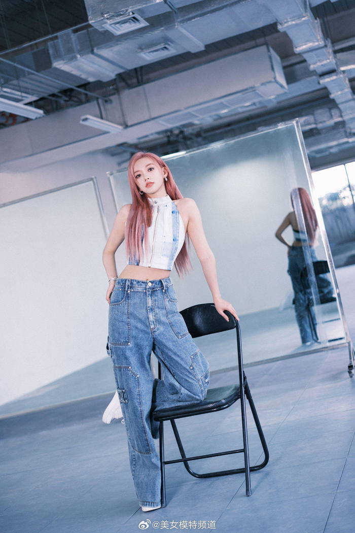 程潇少女风穿搭