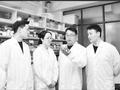 破解软化机制 打赢苹果“硬仗”