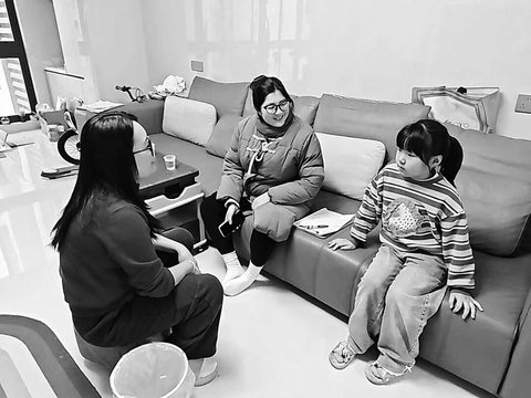 磁灶云玺中心幼儿园： 暖心家访 共话成长