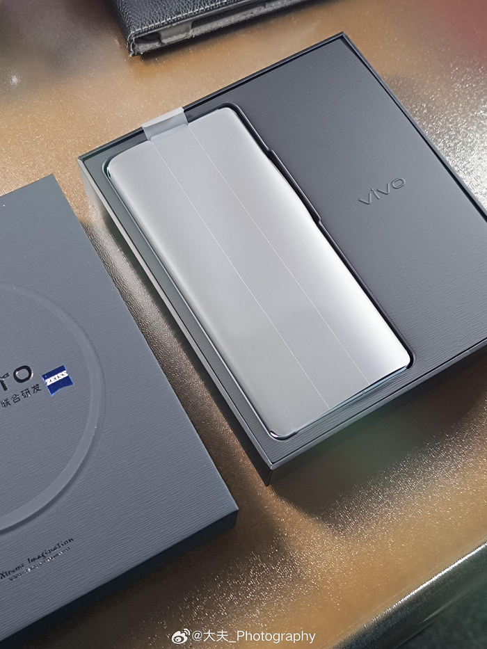 还是给vivo x100 pro开个箱吧
