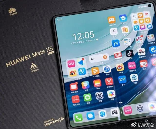 斩获权威媒体mwc2024最佳产品奖华为matex5赢得更广泛认可