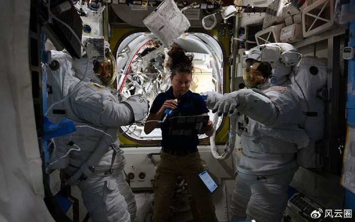 8天变8个月！在轨龙飞船不坐，NASA为何要让宇航员再“漂”半年？|国际空间站|波音|地球|SpaceX|星际客机_新浪新闻