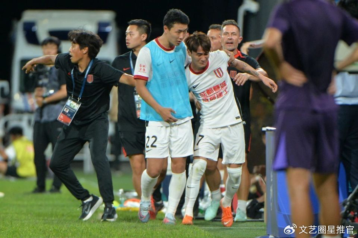 中足联凌晨发声！辱骂韦世豪球迷遭谴责：玷污足球文明，将清除毒瘤