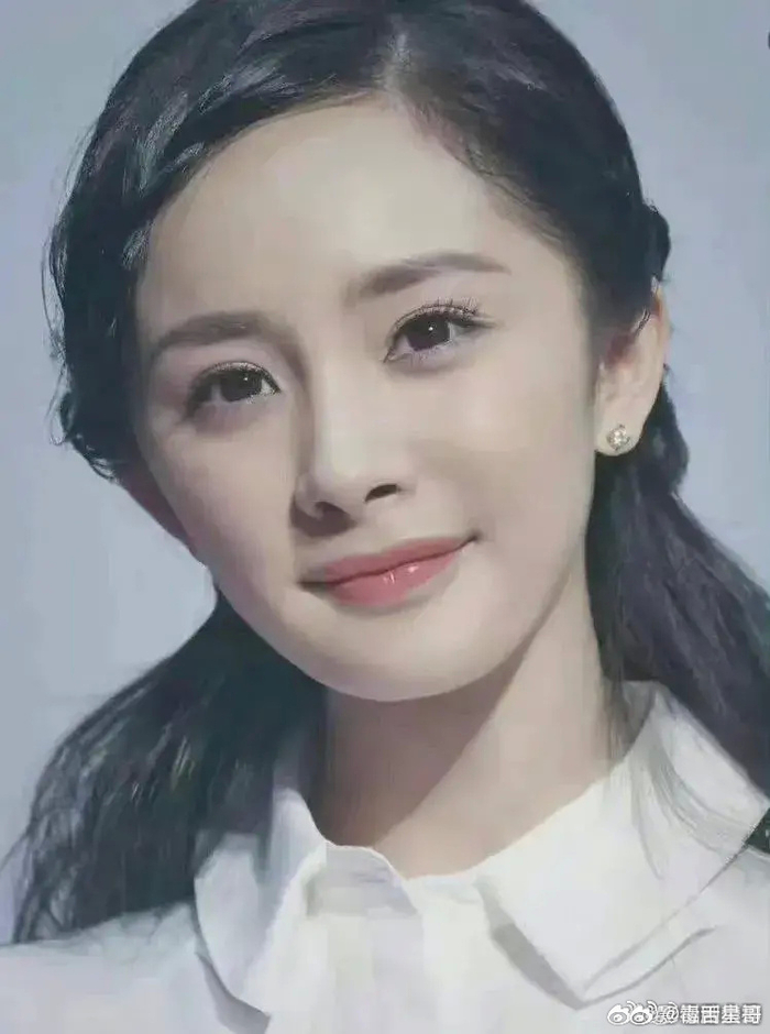 以前的杨幂不做表情也很甜,这双狐狸眼真的很加分!