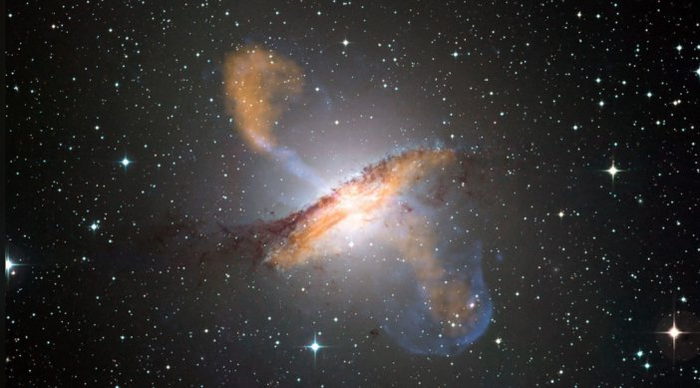 揭开ngc2663星系巨大黑洞喷流之谜