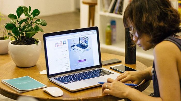 “996加班第3年，老公提了离婚”：高薪高压族的婚姻逃生指南