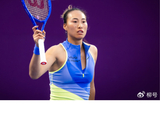 1-0，轰6-4，郑钦文开场打爆澳网冠军，2-1逆转，莱巴金娜盛赞中国一