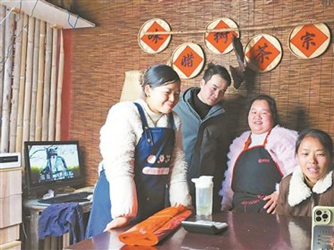 超越血缘的双向奔赴