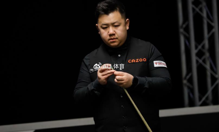 肖国栋轰7杆50 ,轻松跻身世锦赛资格赛审判轮|肖国栋|资格赛|审判