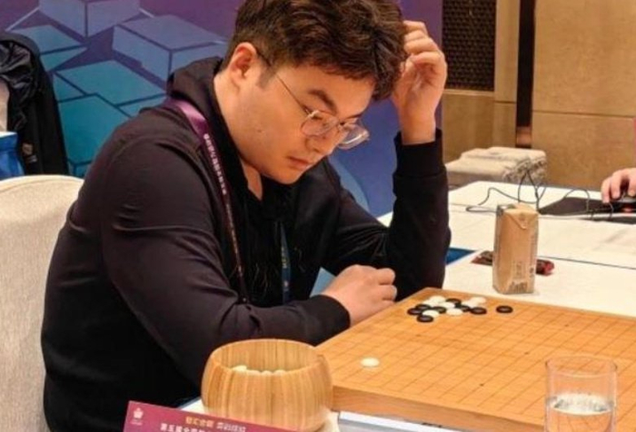 重磅!中国第57位九段00后悍将廖元赫,赴韩外战6连胜,进决赛圈