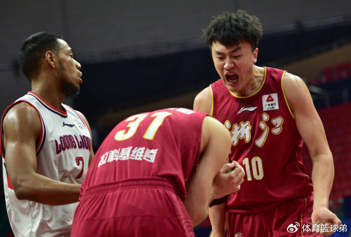 杜锋劲敌涌现,广东夺冠梦要凉,好戏来了