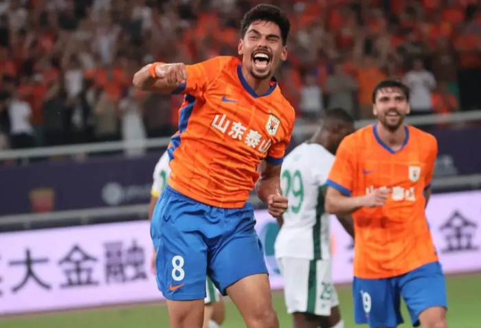 辟谣！山东泰山赢球奖金每场8万，不是美金！主力球员才有