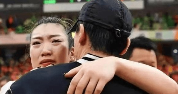 官宣，张隆正式上任，亮相新岗位，李梦期待，曾担任女篮领队|中国女篮|中国篮球|体育|风月|体育圈_新浪新闻