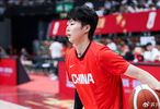 17分钟独砍12分！李梦接班人就在阵中，宫鲁鸣敢立新人为外线核心吗？