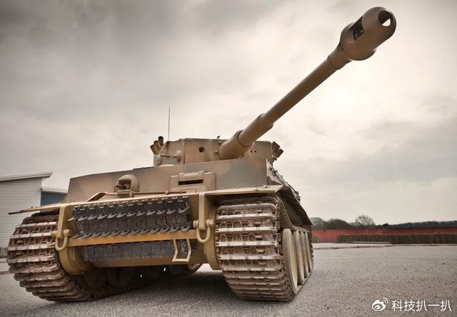 德国虎式坦克,性能十分出众,二战经典坦克|坦克|虎式|性能_新浪新闻