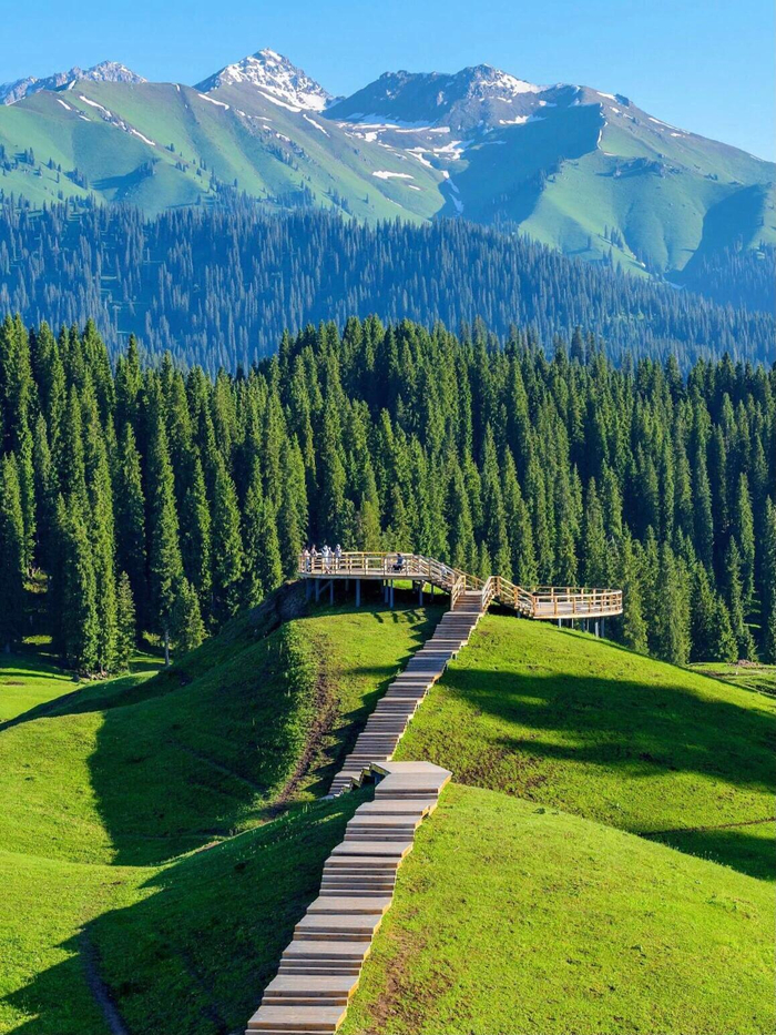 以为那拉提已经够美了,直到我去了库尔德宁