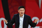  广东队输了球，却让球迷松了口气，这事儿有点反常