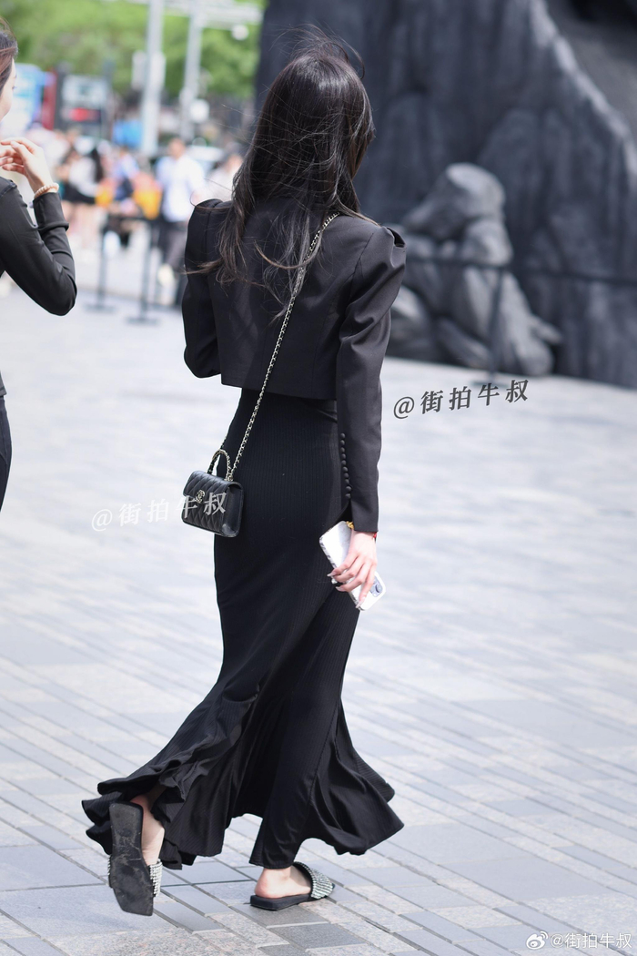 性感的鱼尾裙,s型身材美极了