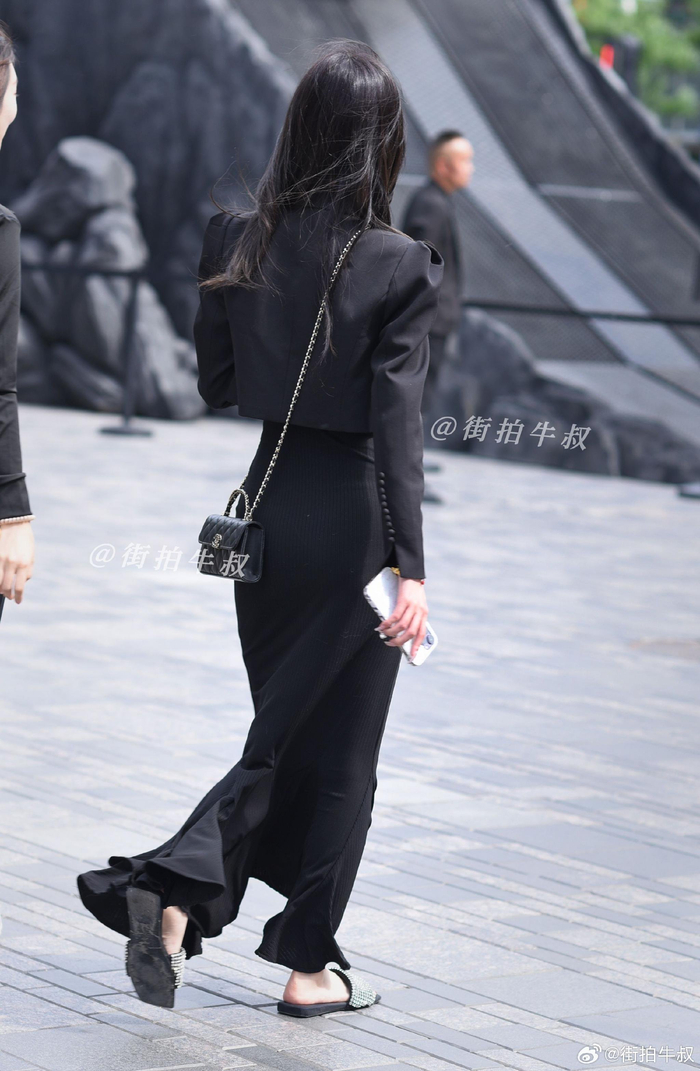 性感的鱼尾裙,s型身材美极了