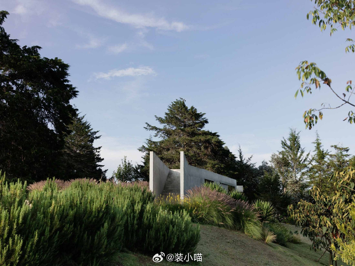 哇塞!安第斯山脉极简住宅,自然与建筑完美融合__财经头条__新浪财经