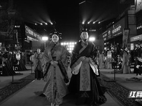 命运奇缘 17年后她和救她的军人结婚了