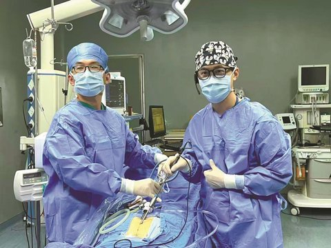 产前是天生的“衣服架子”产后7年肚子却宛如怀孕3个月