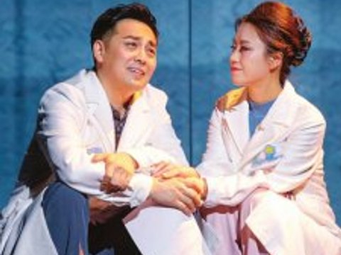 白大褂里的“生命”坚守
