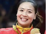 “黄金腰臀比”魏秋月：运动员时因技术出名，后来靠身材出圈！