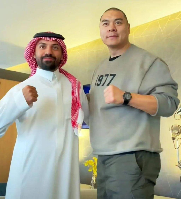 张志磊大战帕克出场费曝光,知情人:没想到这么少|乔伊斯|张志磊|出场