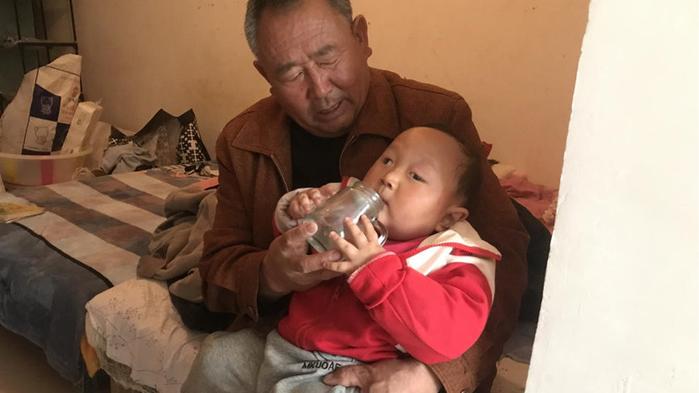 儿媳孕期意外遭遇车祸，受惊吓后胎儿早产，医生的话让全家崩溃