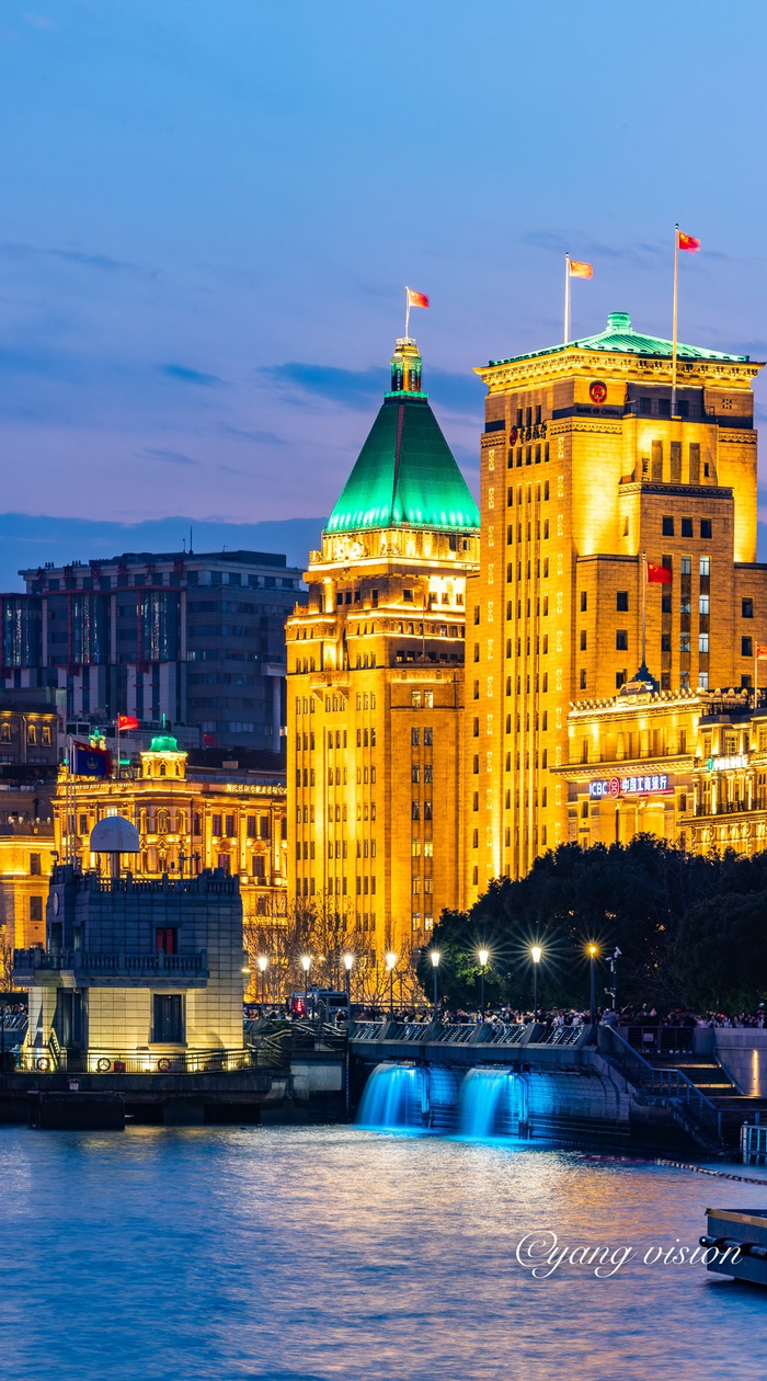 上海浦江两岸夜色美