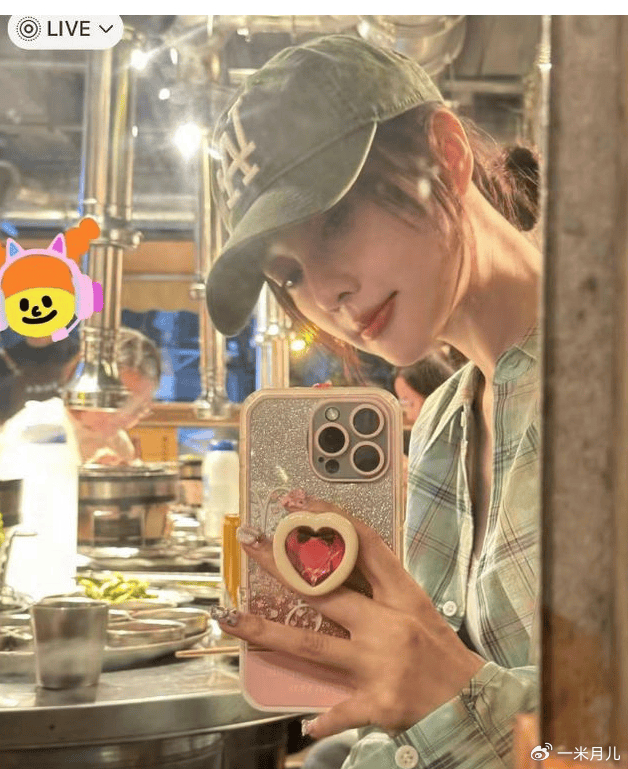 李小璐再晒生活照,绝世容颜美如少女,网友赞叹不已!