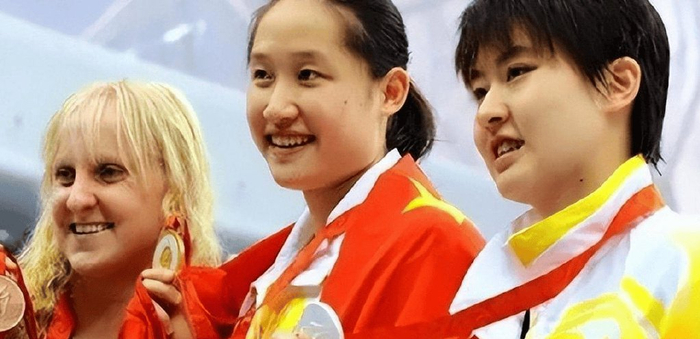 刘子歌创造蝶泳纪录，退役后嫁大23岁三婚教练，如今移民澳洲农场__财经头条__新浪财经