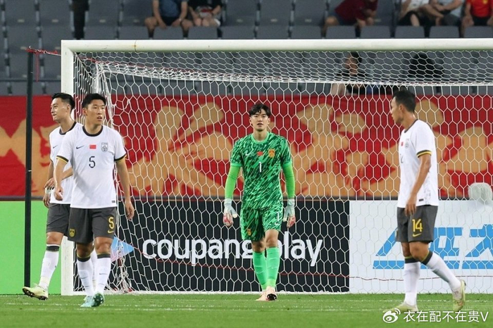 毛剑卿怒批国足：不想骂教练！全队就韦世豪有点用 韩国人都没正经踢