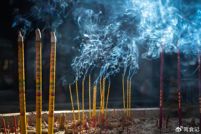 腊月十五“祈福日”,记得“吃3食,做3事”,祈福纳祥,接好运|玉帝|汤圆|平安|正中|饺子_新浪新闻