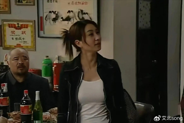 《东北一家人》演员差距大,牛小伟转行导演,朱婷婷被誉古典美人