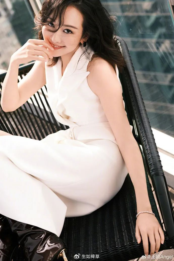 王鸥|何九华|张戈_新浪新闻
