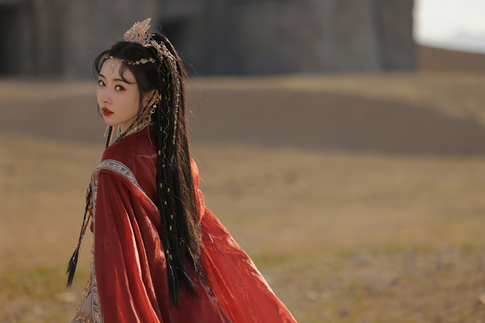 宣璐红衣异域古风写真造型