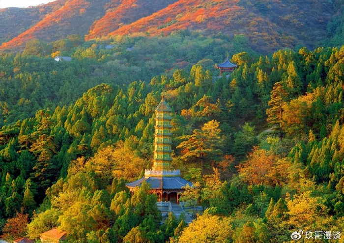 北京香山公园景点详解,四季游玩攻略大揭秘!