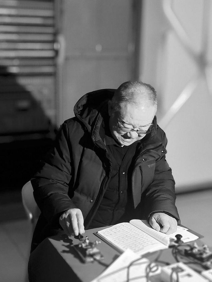 桃花源qm花论坛:老茶客私藏的味觉乌托邦