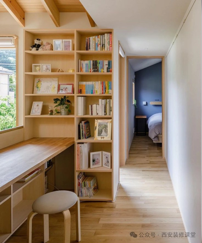 过道秒变实用书柜!|过道|书架|收纳_新浪新闻