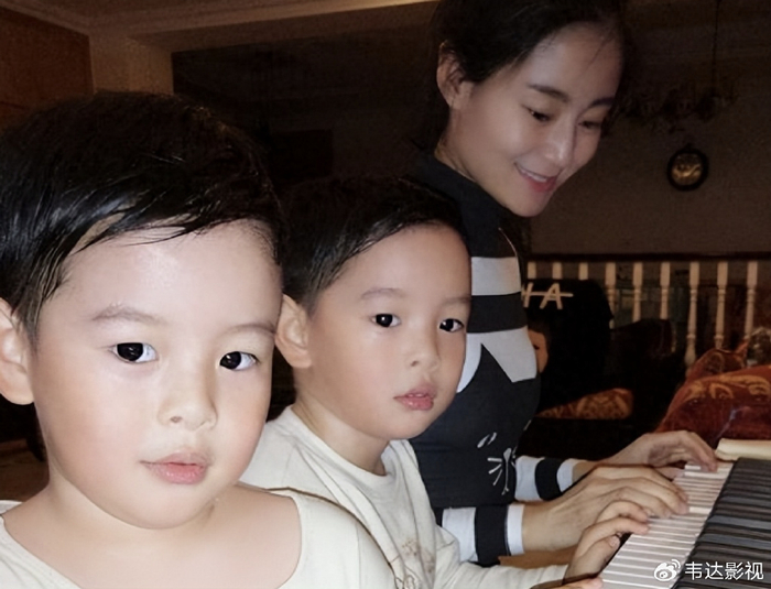 王雨:因为长得太帅,老婆倒追五年才得手,婚后两人的生活甜蜜|王媛可