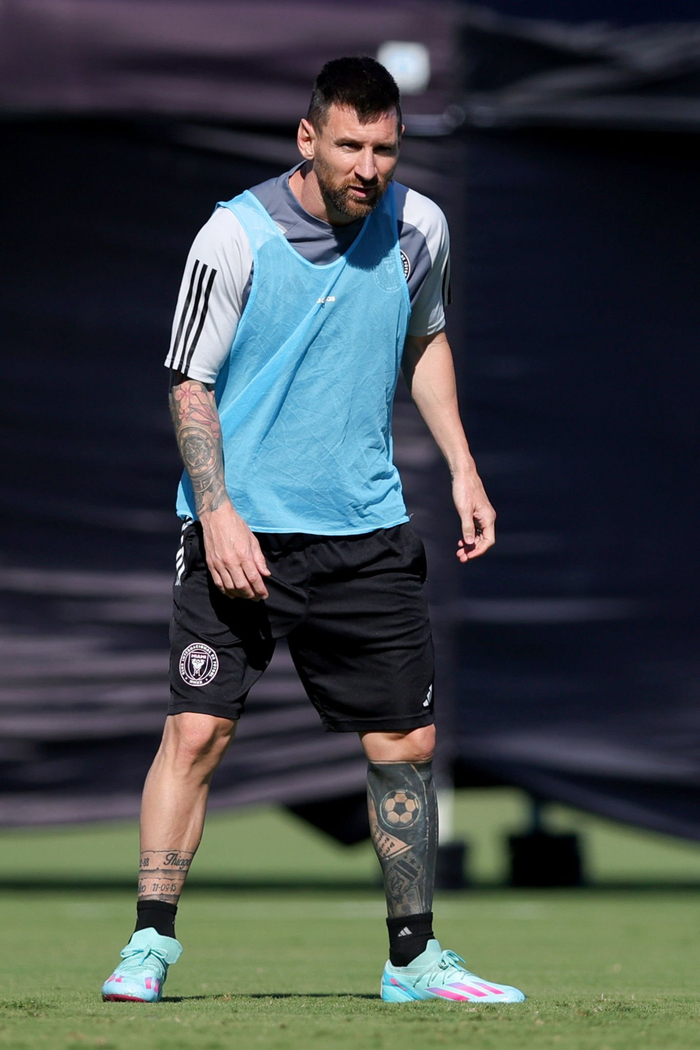 梅西最新训练图