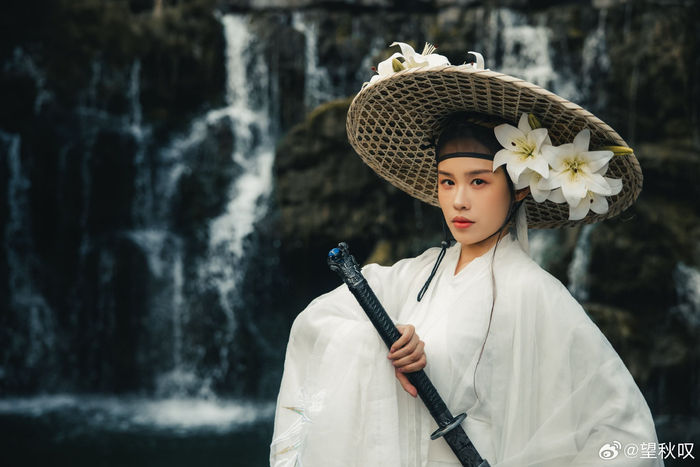 人似秋鸿来有信，事如春梦了无痕__财经头条__新浪财经