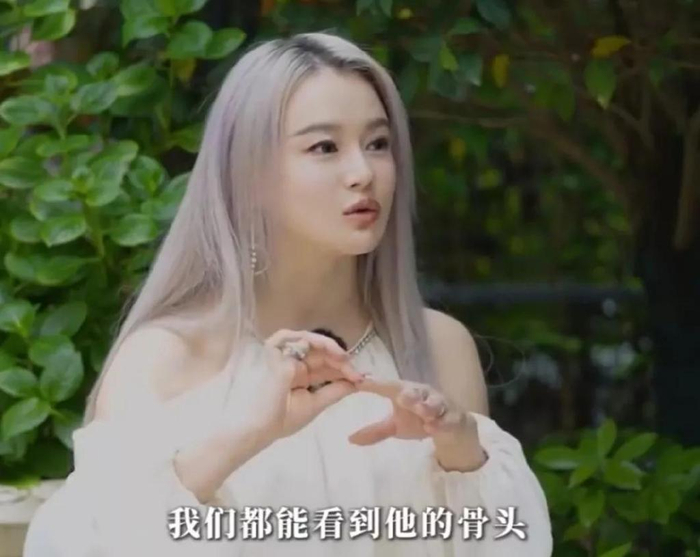 冉莹颖自曝冒死生三胎!老三是早产儿,邹市明一决定证明是好老公